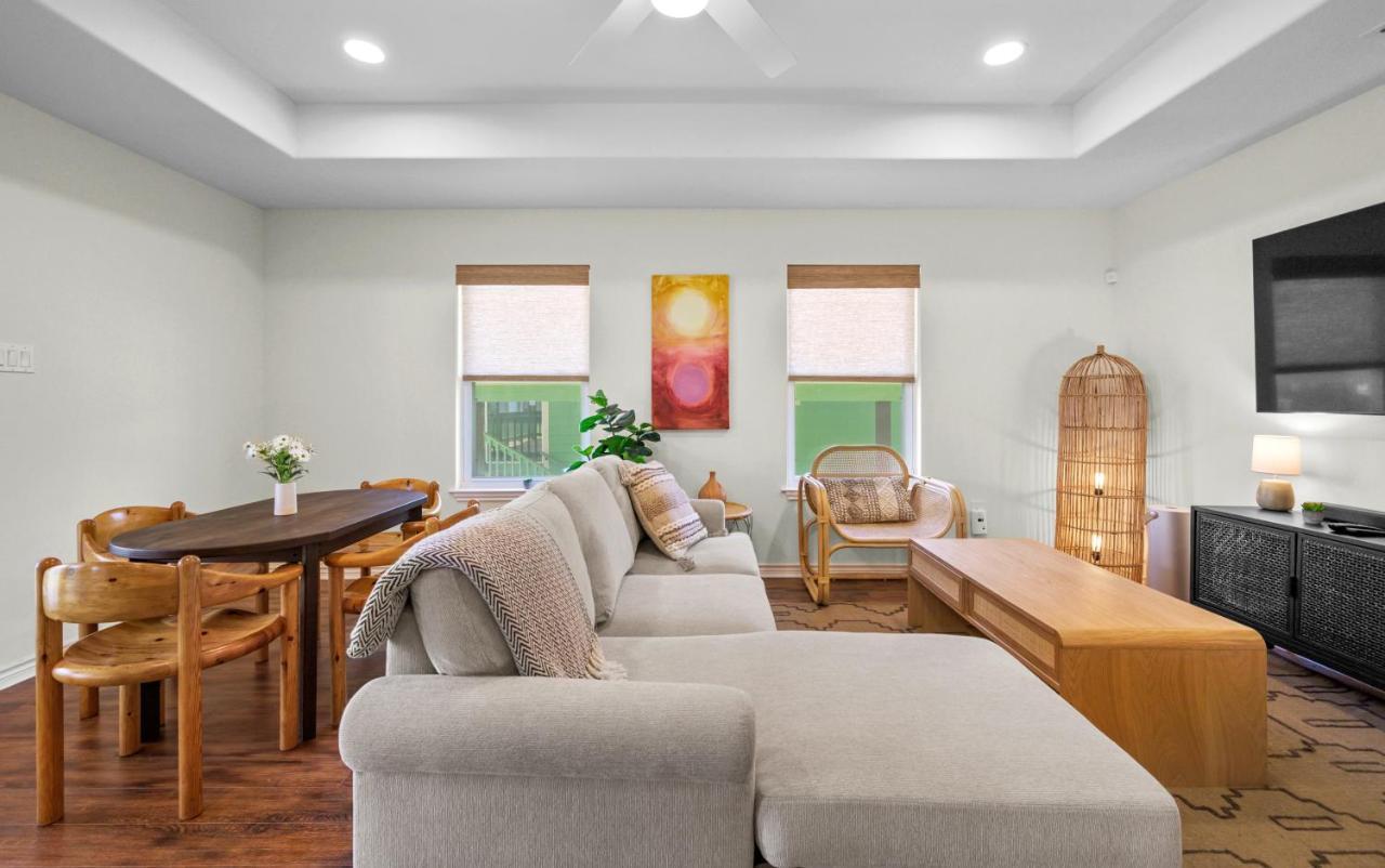 The Little Canary in Rockport, United States