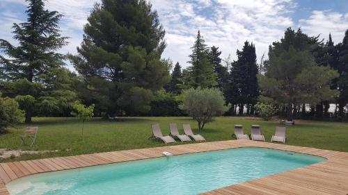 Les Cypres — hotel in Maillane