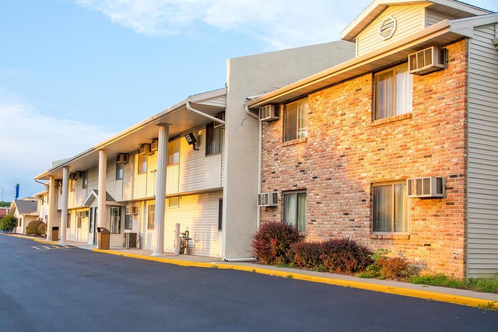 Motel 6 Omaha - photo 28