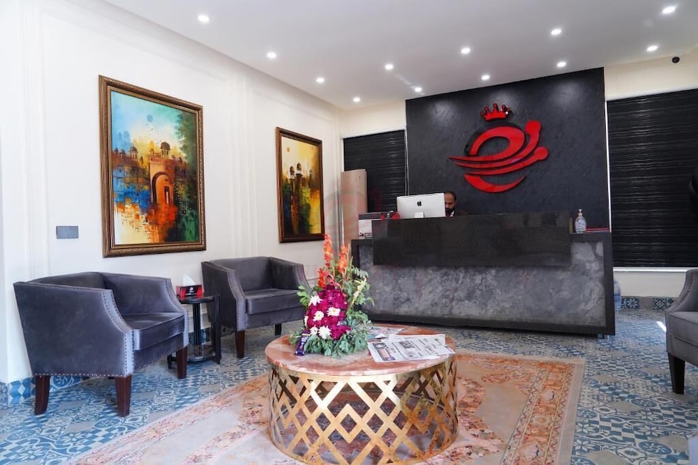 Elegant Suites Hotel - last minute hotel in Multan