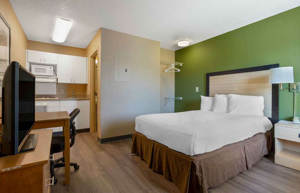Extended Stay America Suites Houston The Woodlands - photo 12