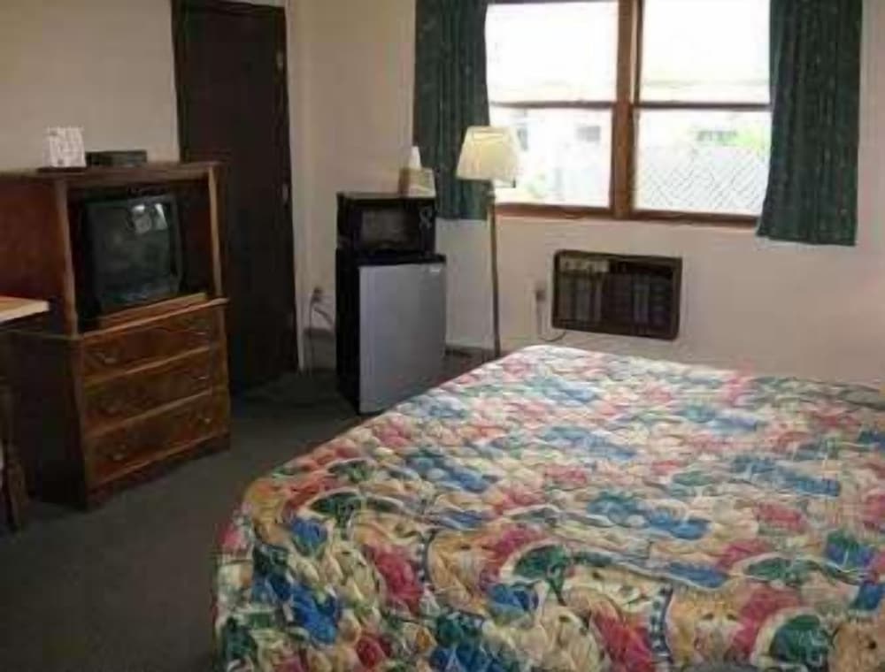 Knights Inn Endwell Binghamton - photo 9