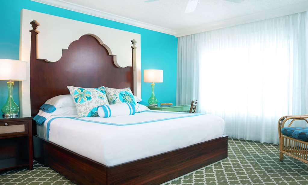 Ocean Key Resort A Noble House Resort - photo 23