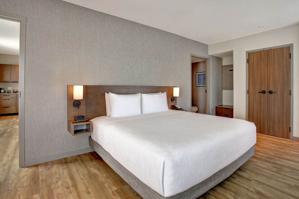 Hyatt Place Wichita State University - photo 7
