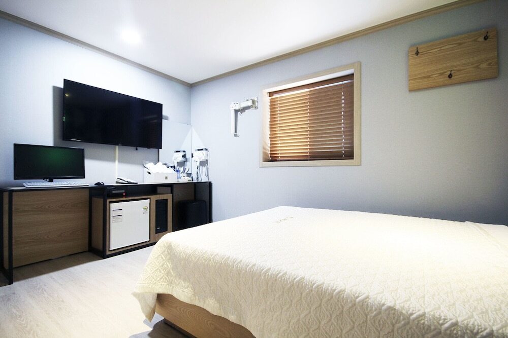 Yeosu 25 in Yeosu, South Korea