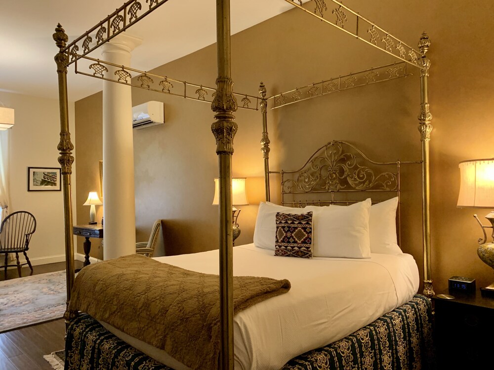 The Barrington - photo 30