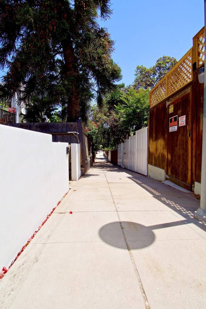 Modern Contemporary Venice Getaway Venice - photo 19