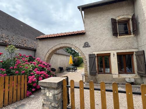 Le Champ du Bonheur - last minute hotel in Unknown City