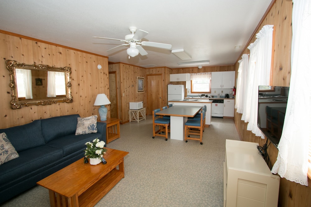 Outer Banks Motel Village Accommodations - photo 106