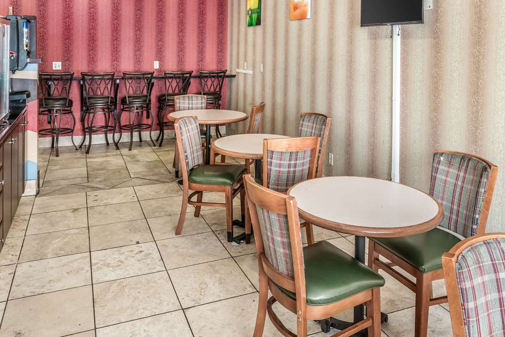 Quality Inn & Suites Mankato East - photo 28