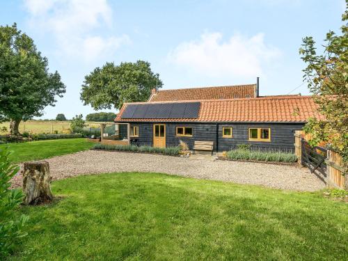 Stackyard Cottage — North Walsham — photo 2