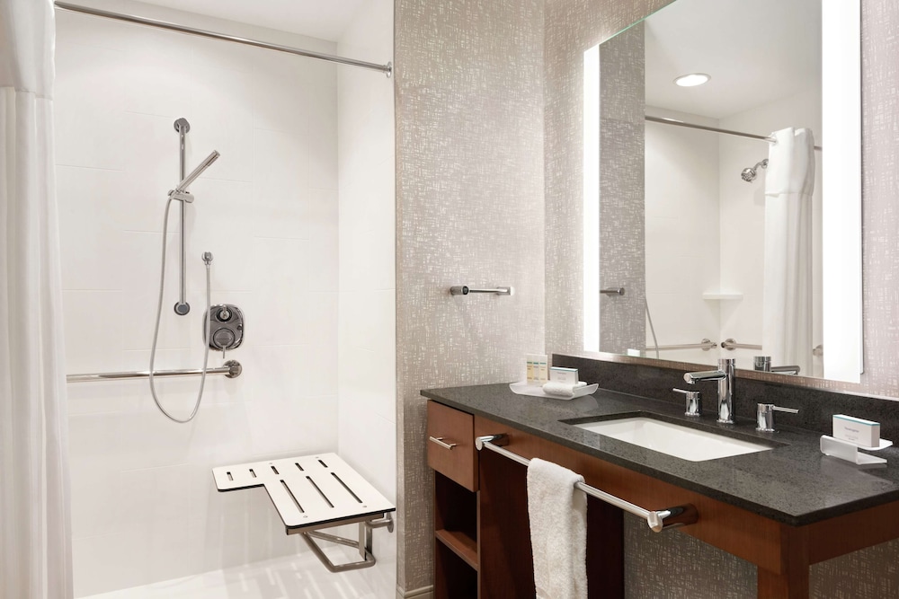 Homewood Suites by Hilton Wilmington Downtown - photo 33