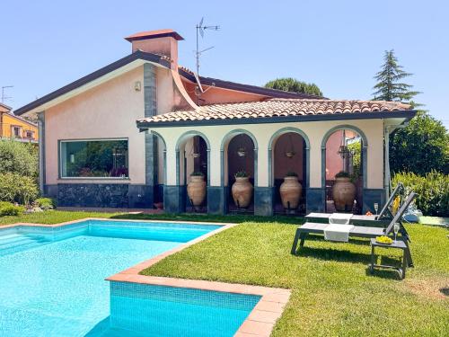 Villa Etna — 4-Star Luxury Hotel in San Giovanni La Punta, Italy
