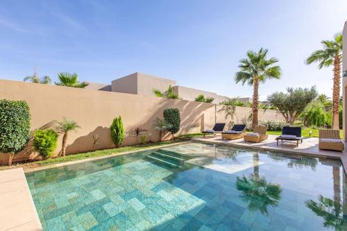 Villa Safiya luxe et détente jeux cuisinière — 4-Star Luxury Hotel in Marrakesh, Morocco
