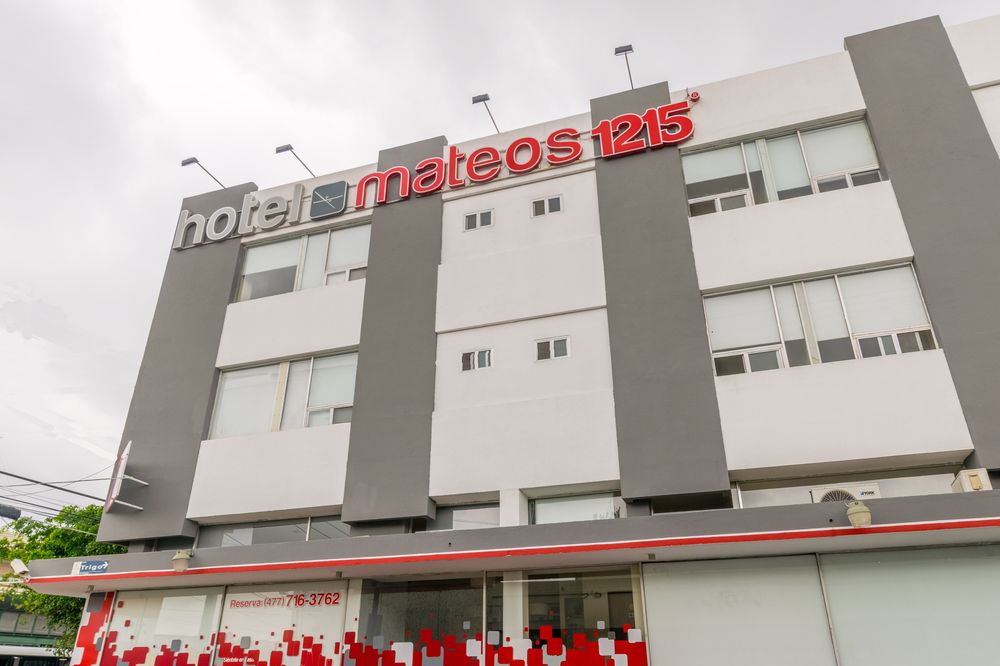 Hotel Mateos 1215 in Leon De Los Aldama, Mexico