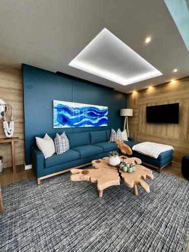 Luxury Penthouse in Herolds Bay Newly Refurbished — 4-Star Luxury Hotel in George, South Africa