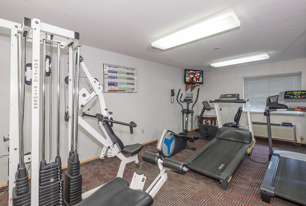 Red Roof Inn Hartford Vernon - photo 23