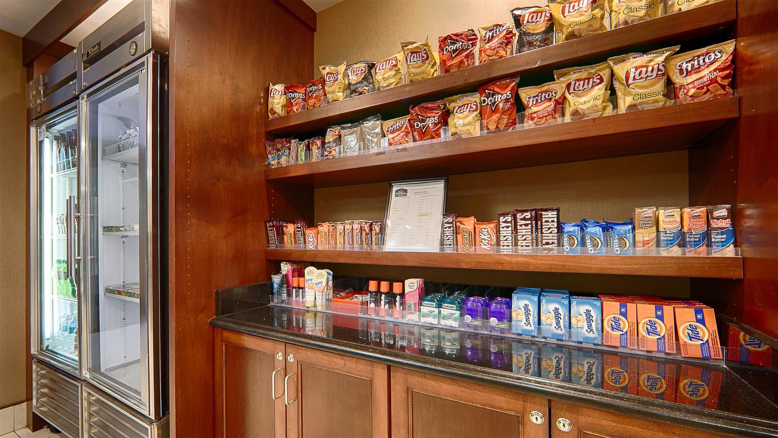 Best Western Plus Portsmouth Chesapeake Hotel - photo 5