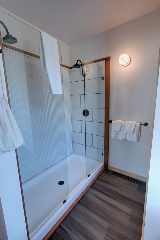 Bowline Hotel - photo 94
