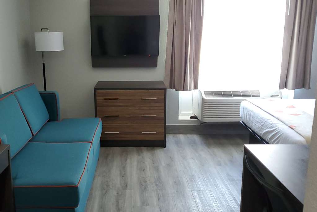Hawthorn Extended Stay by Wyndham Panama City Beach - photo 8
