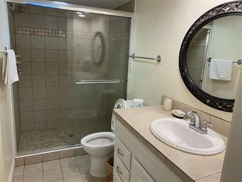 1270 Harbour Town Club at The Sea Pines Resort - photo 10