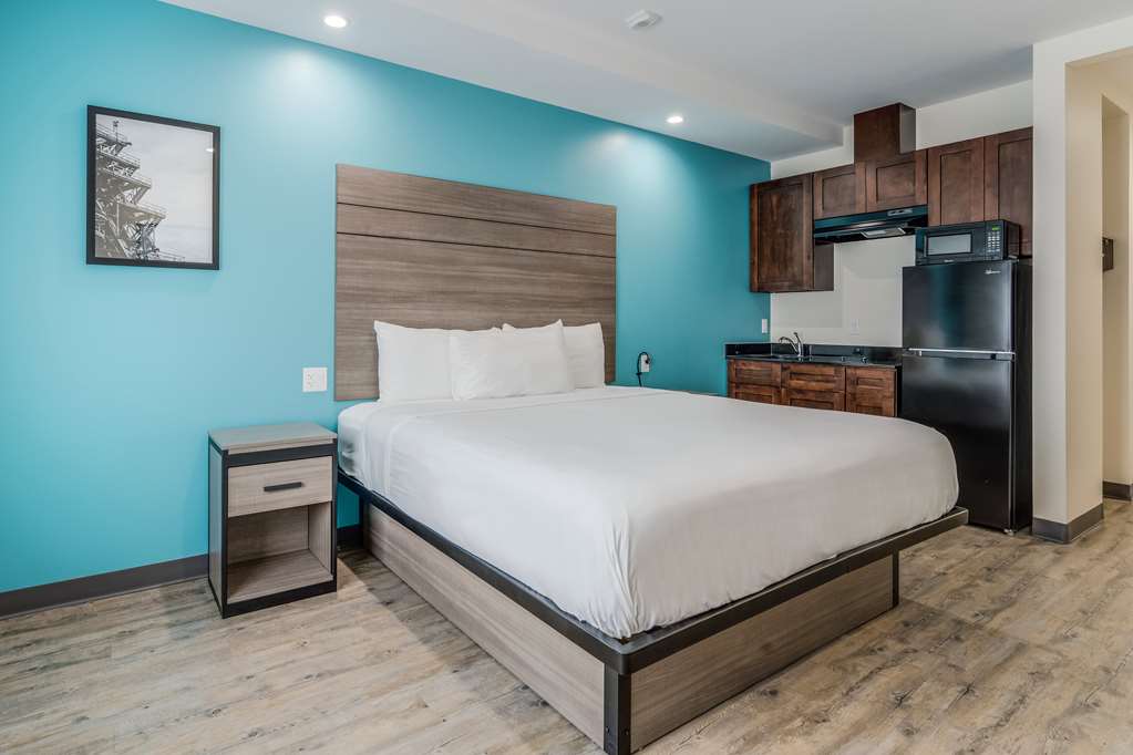 Red Lion Inn & Suites Katy - photo 13