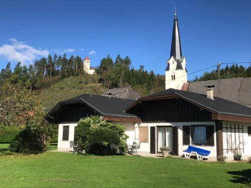 V Gemütliches Gartenhaus - last minute hotel in Unknown City