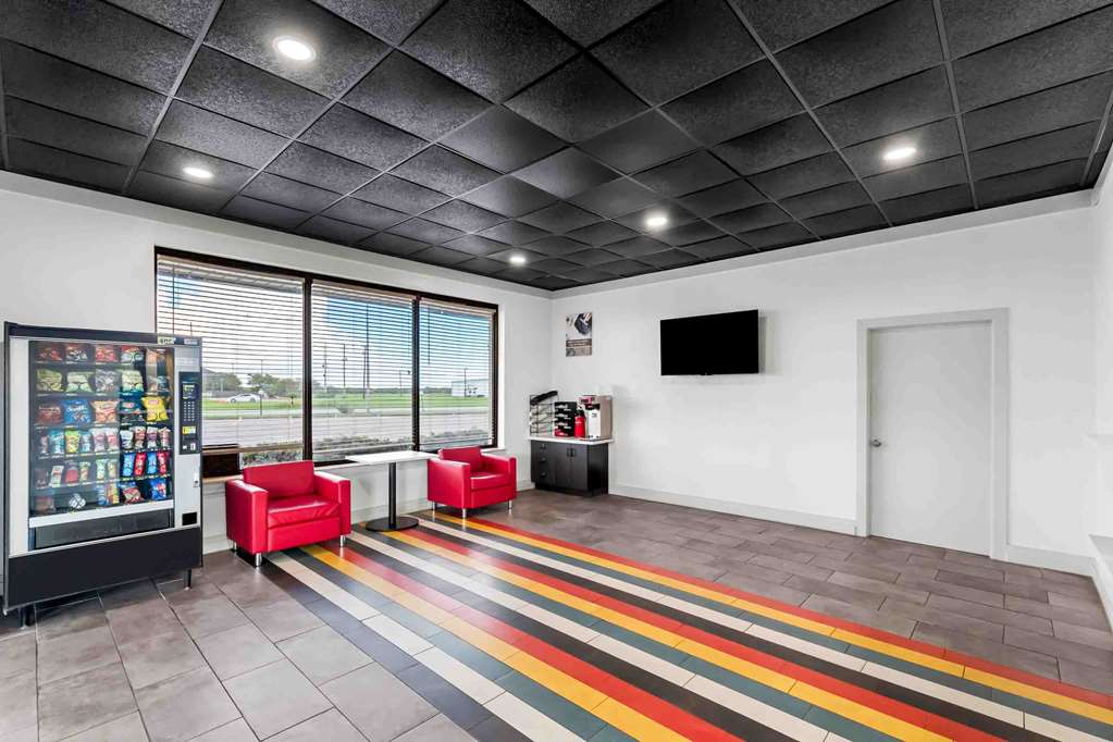 Studio 6 Port Lavaca TX - photo 6