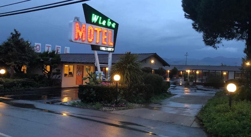 Wiebe Motel in Hollister, United States