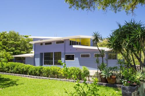 Shipwreck Sands — 4-Star Luxury Hotel in Magnetic Island, Australia