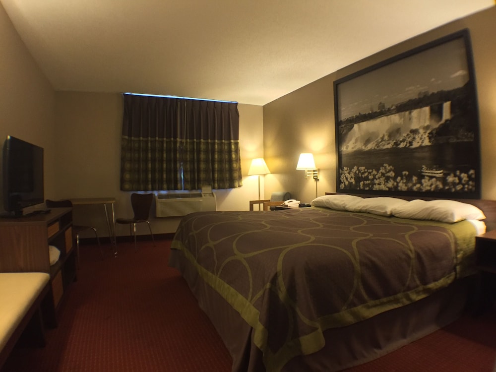 Super 8 by Wyndham Niagara Falls NY - photo 12