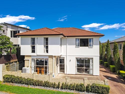The Oasis — 4-Star Luxury Hotel in Auckland, New Zealand