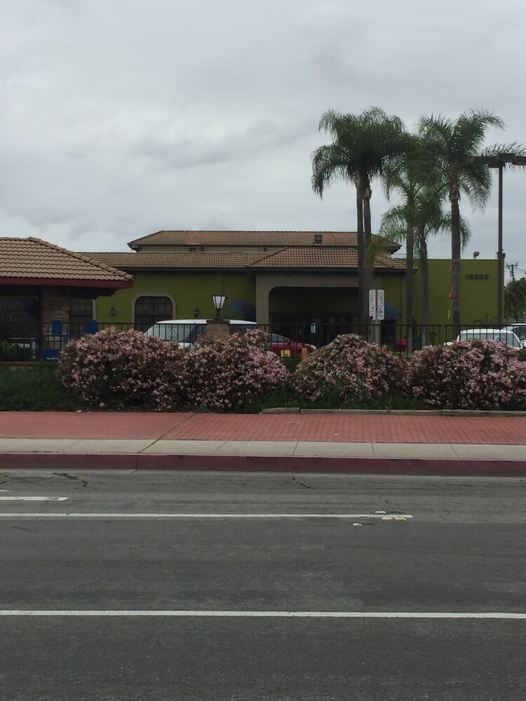 Motel6 Artesia CA - photo 59