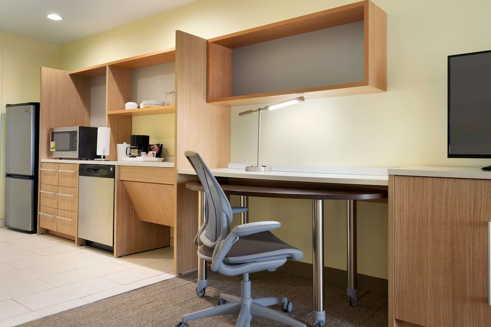 Home2 Suites by Hilton Baton Rouge - photo 8