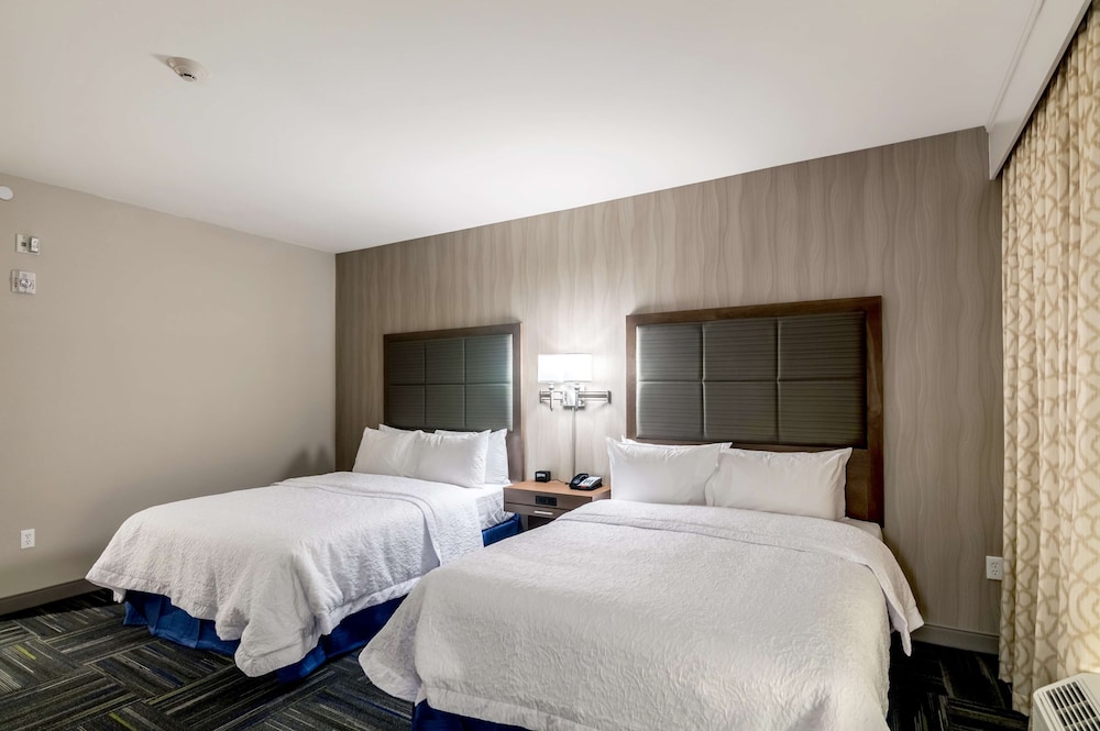 Hampton Inn Oklahoma City Northeast - photo 11