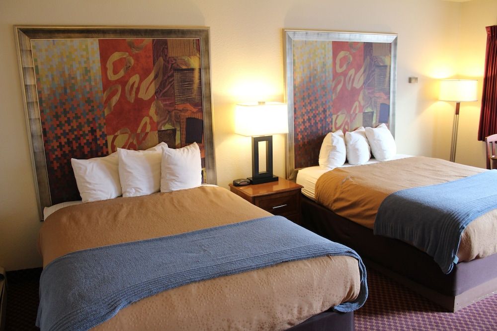 Caravan Inn - photo 14