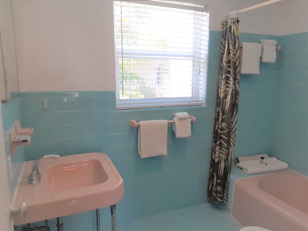 Manhattan Tower Apartment Hotel - photo 140