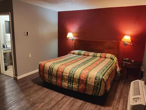 Economy Inn Richmond - photo 22