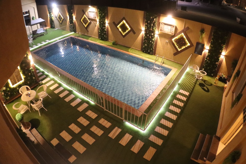 Manazil Swat Serviced Apartments — 4-Star Luxury Hotel in Khobar, Saudi Arabia