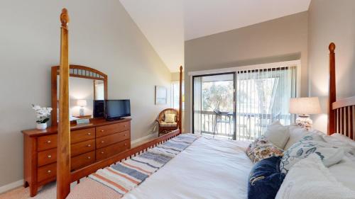 903 Inverness Village - photo 12
