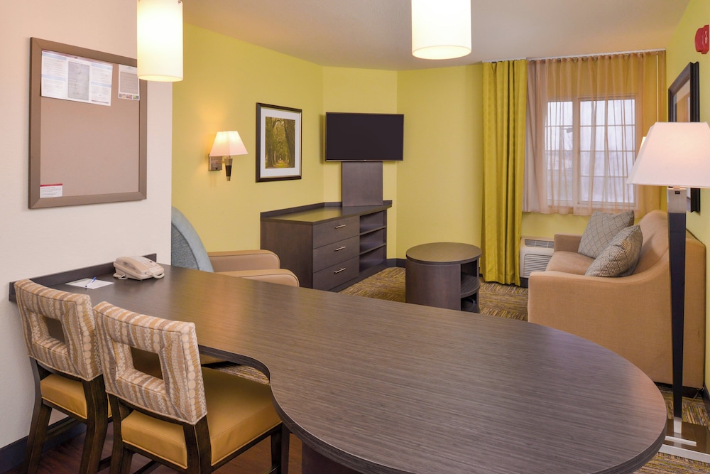 Candlewood Suites Paducah by IHG - photo 43