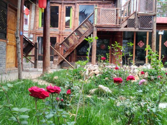 Qinglu Courtyard Hotel in Yulong, People's Republic of China