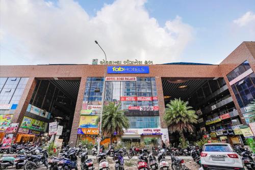 Fabhotel Rose Palace in Surat, India