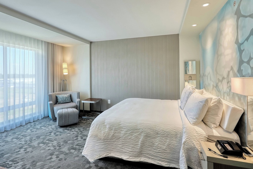 Courtyard by Marriott North Brunswick - photo 16