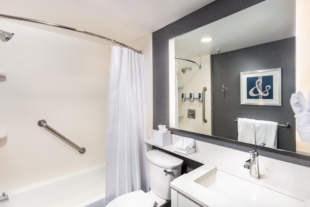 Four Points by Sheraton Los Angeles Westside - photo 16