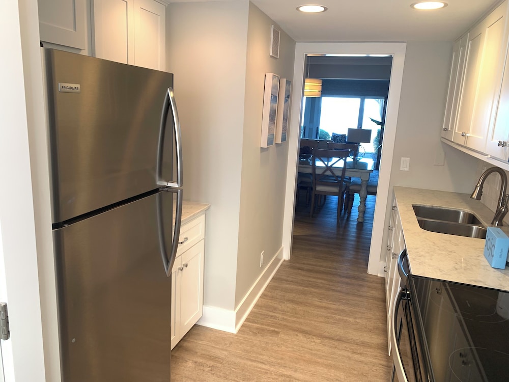 737 Schooner Court at the Sea Pines Resort - photo 5