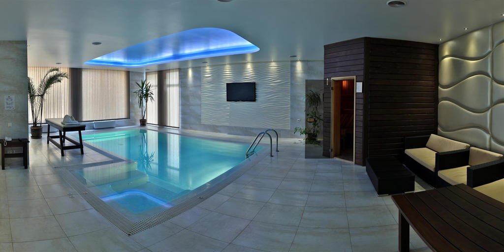 Hotel 4×4 in Rivne, Ukraine