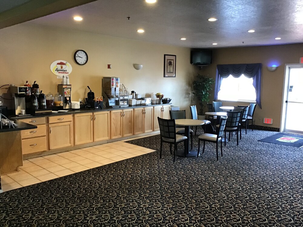 Super 8 By Wyndham Vernal Ut - photo 23