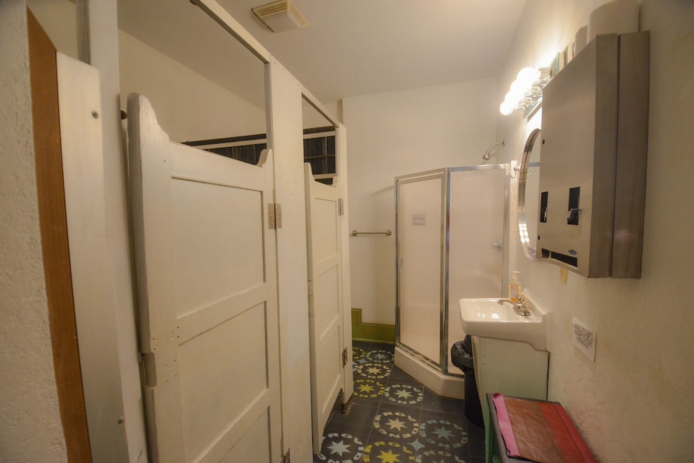 Michie Hostel - photo 39