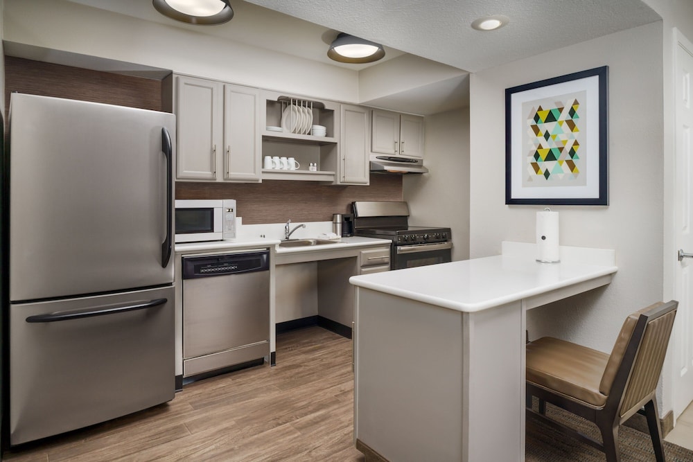 Residence Inn by Marriott Seattle Bellevue - photo 20